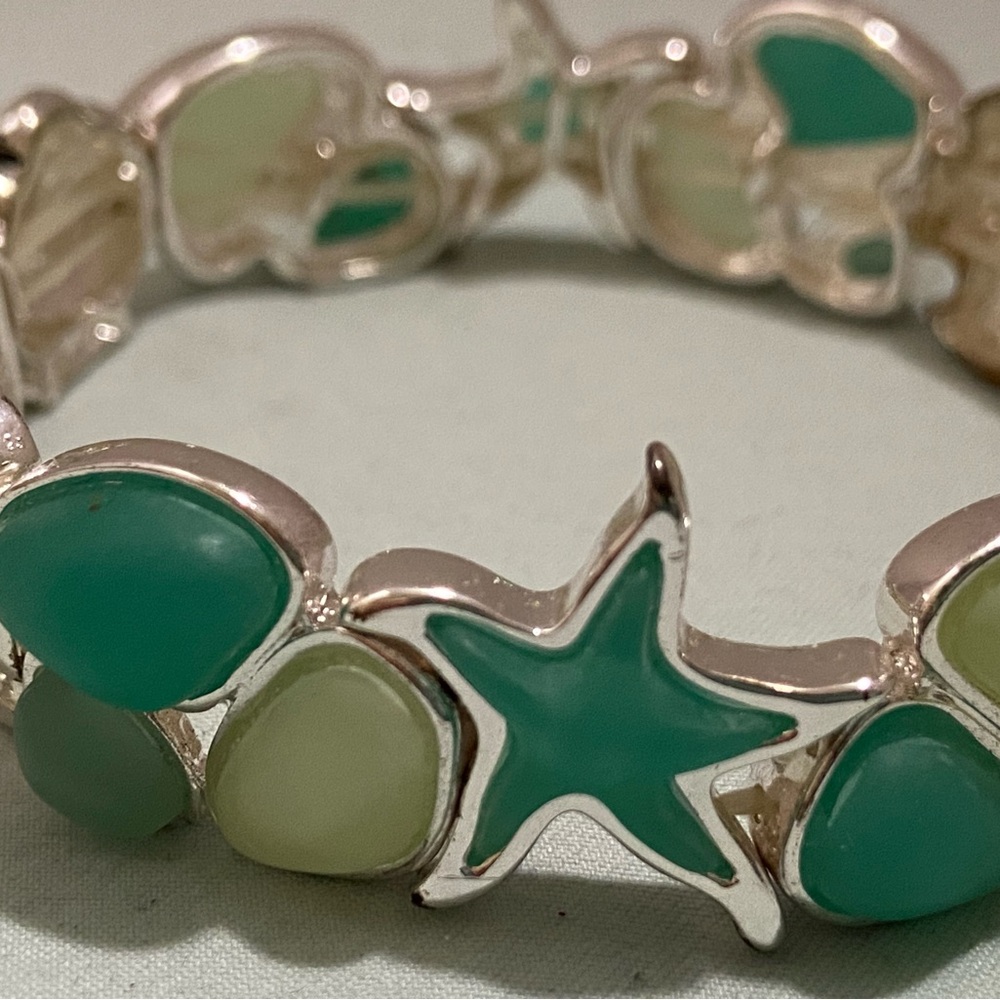 Silver and Green Starfish Bracelet